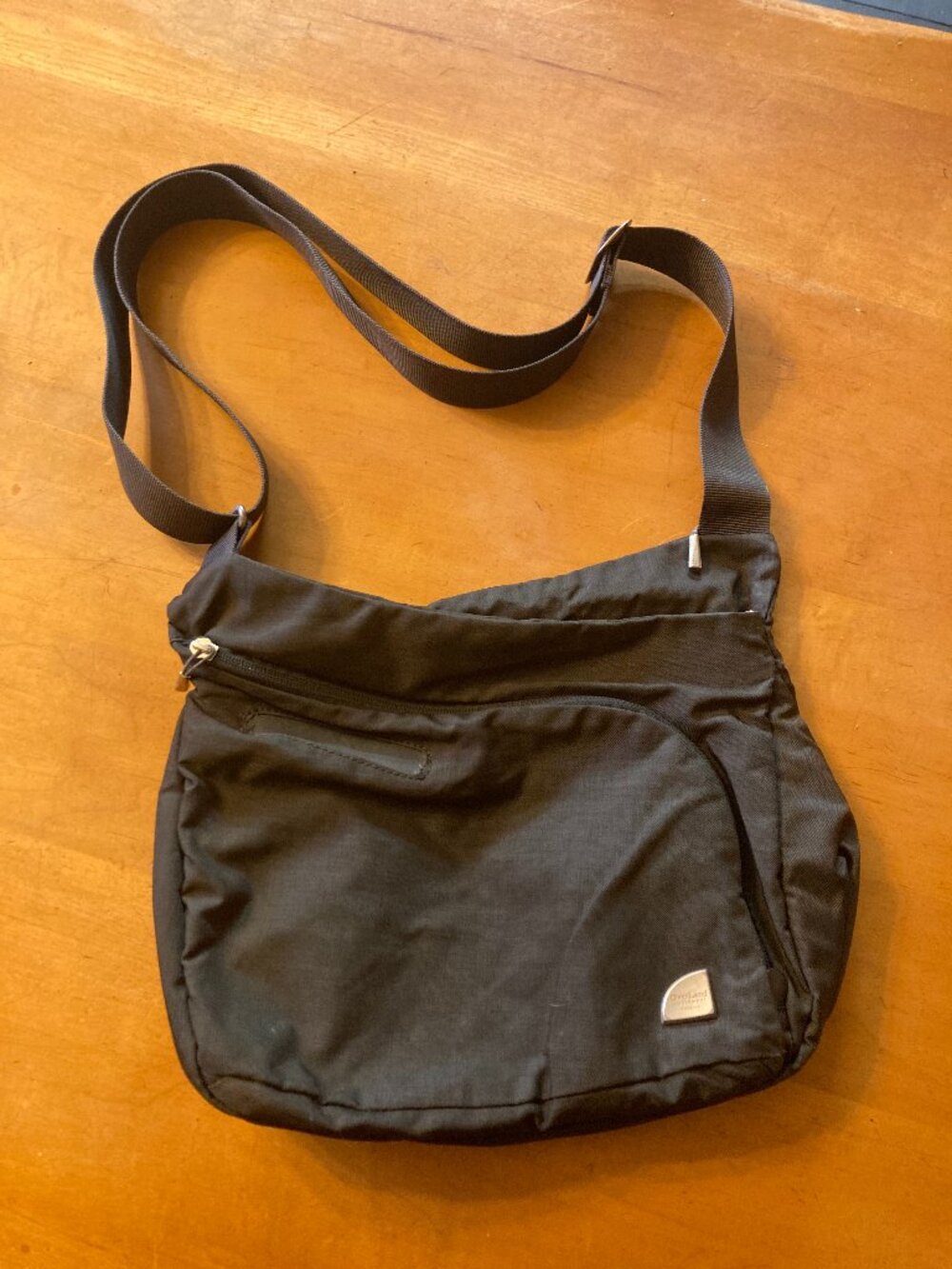 Overland Equipment Crossbody Bag mid size purse adjustable strap multiple pocket